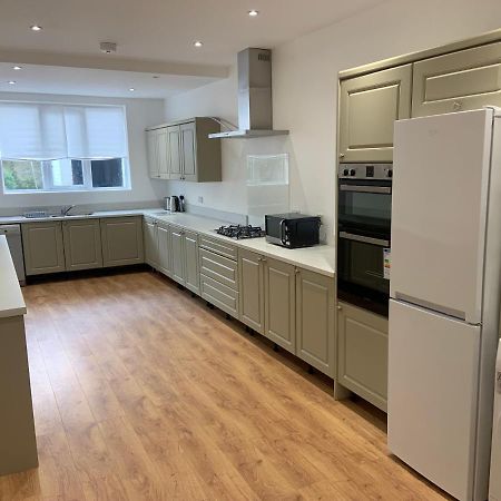 Entire Seaside Home, Sleeps 8, All En-Suite Rooms New Brighton Eksteriør billede